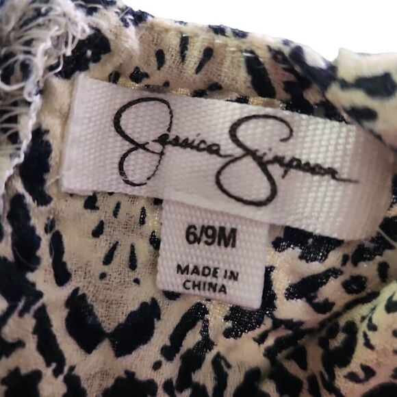 Jessica Simpson Girls Size 6/9 Months Tan Print Top/Dress with Pink Embroidery - Picture 4 of 5